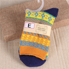 Vintage Stripes Men Women Socks Casual Cotton Warm Socks Fashion Design NW