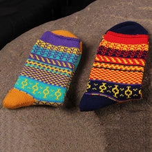 Vintage Stripes Men Women Socks Casual Cotton Warm Socks Fashion Design NW